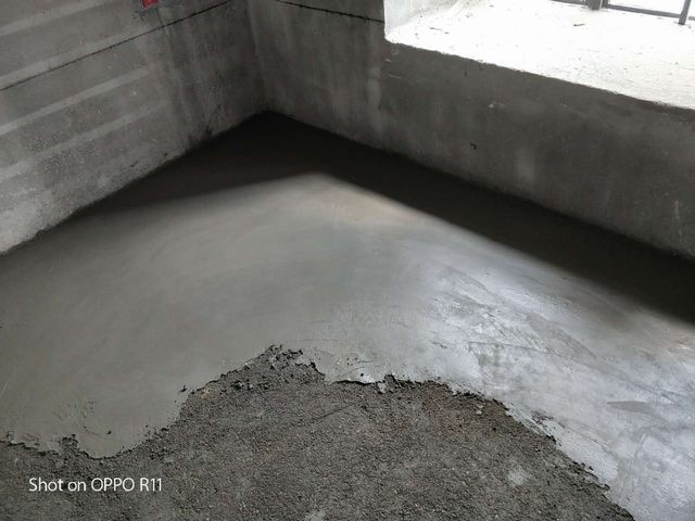 1找平用干漿做壓光面，使地面平整度更好.jpg